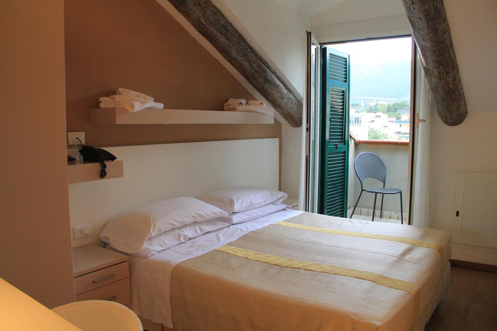 Hotel Melograno สโปตัวร์โน ภายนอก รูปภาพ